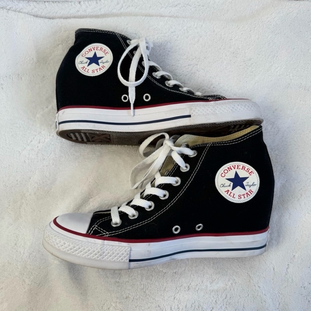 Converse Chuck Taylor All Star Lux Hidden Wedge Sneakers | Black | Women’s 8.5
